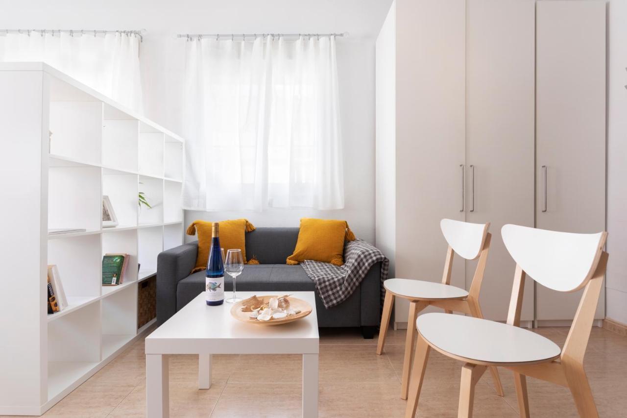 -Malagasunapts- Bright City Centre Studio Exterior foto